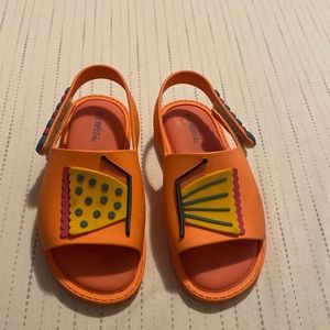 Mini melissas butterfly sandals 9C